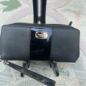 Michael Kors wristlet wallet